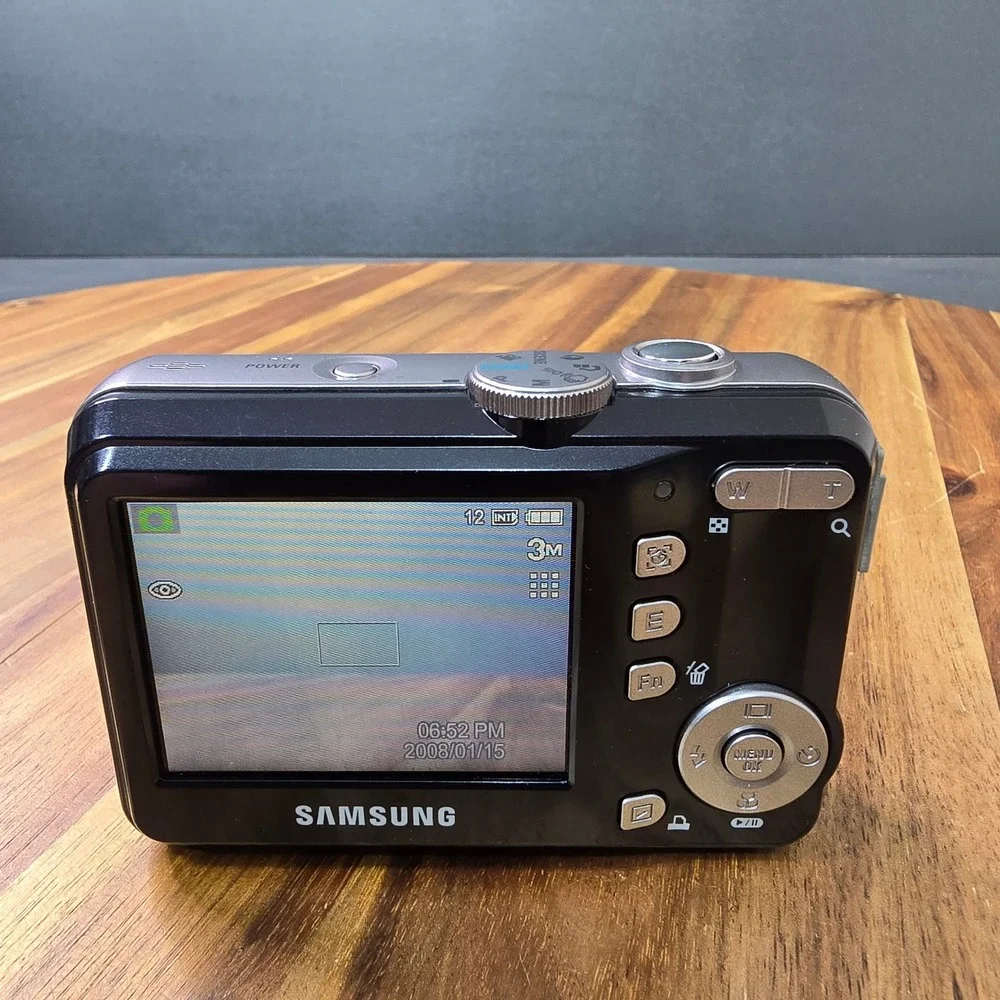 Samsung S860 Digital Camera Black 8.1MP 3x Zoom Compact Digicam PARTS REPAIR